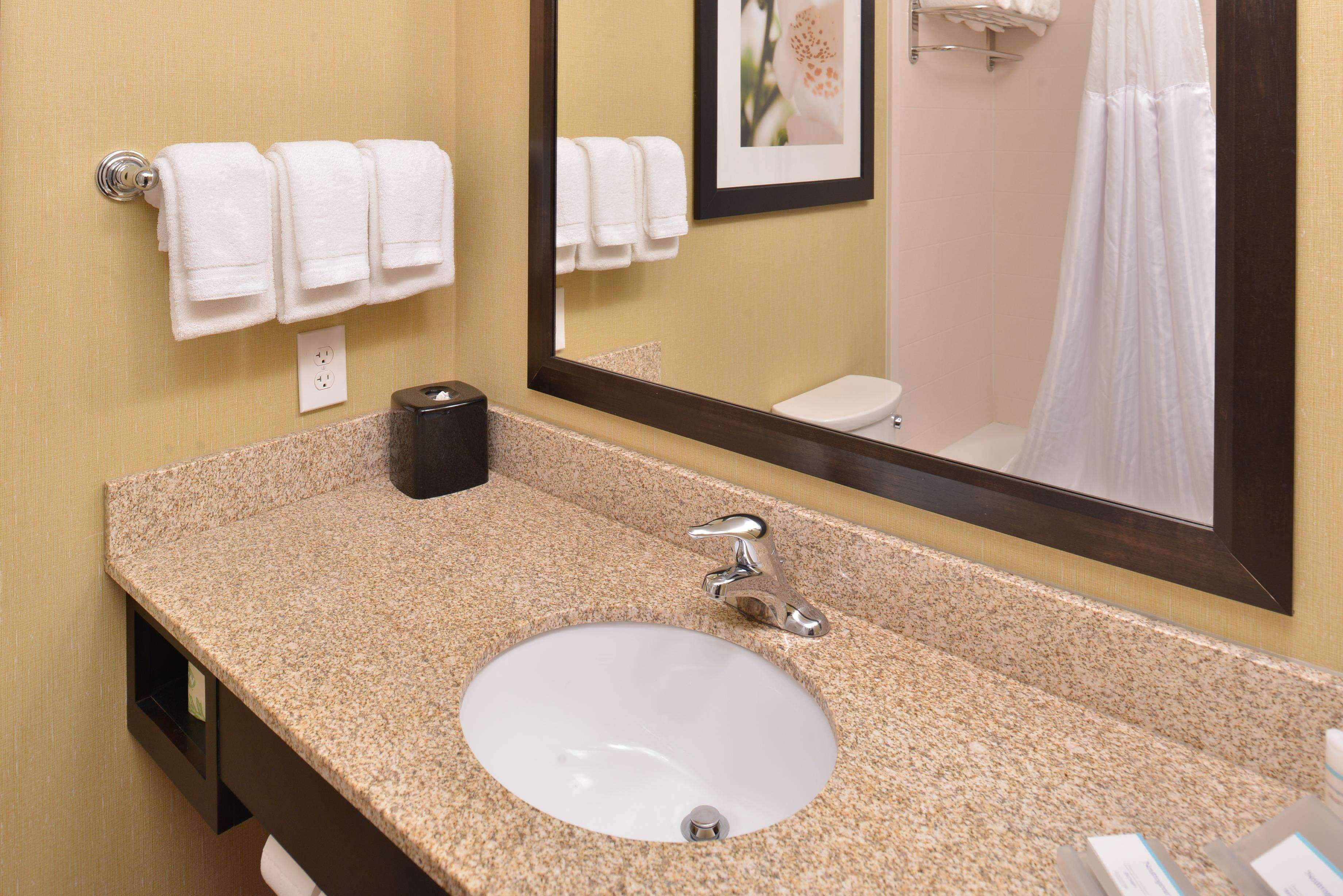 Hilton Garden Inn West Chester Eksteriør billede
