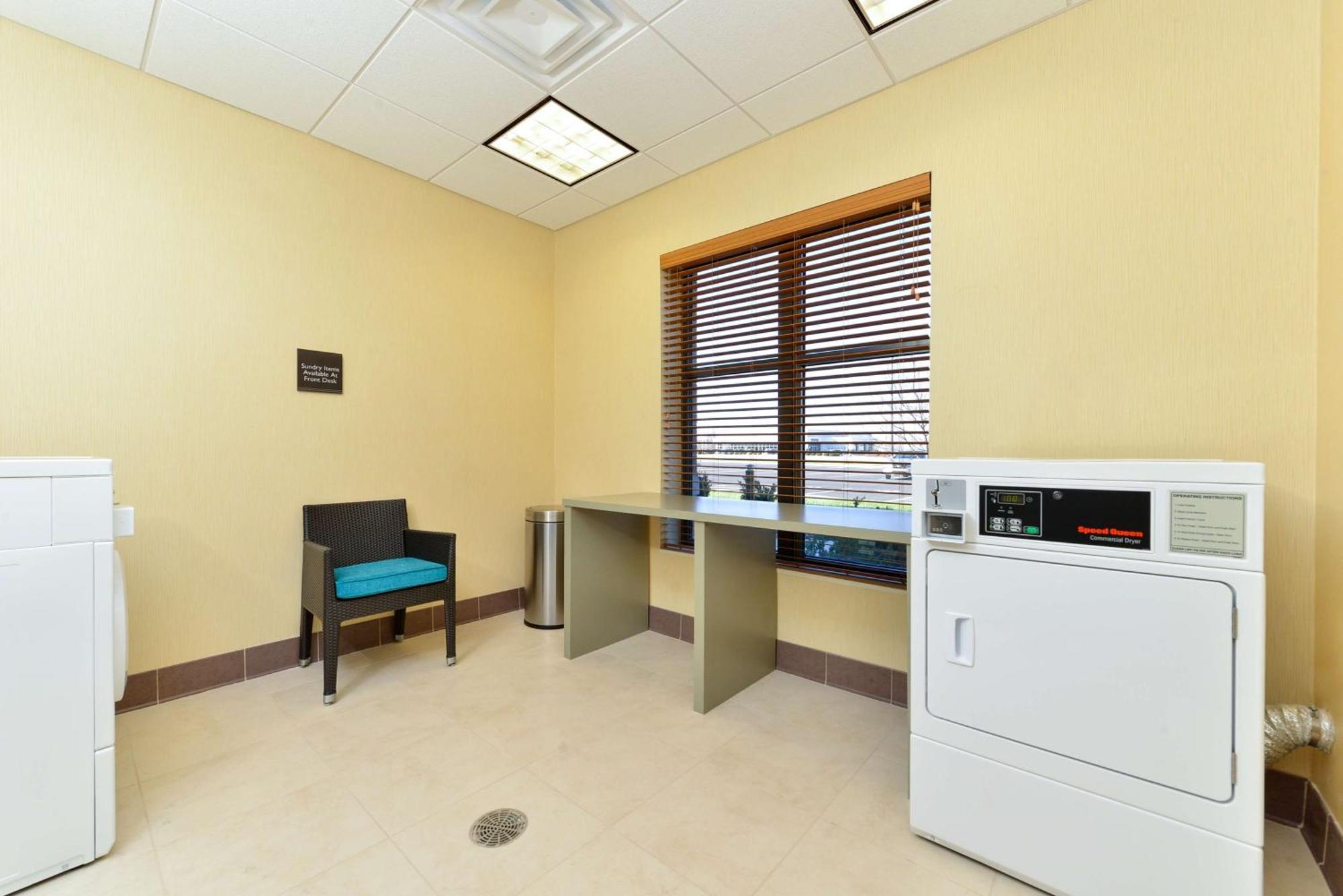 Hilton Garden Inn West Chester Eksteriør billede