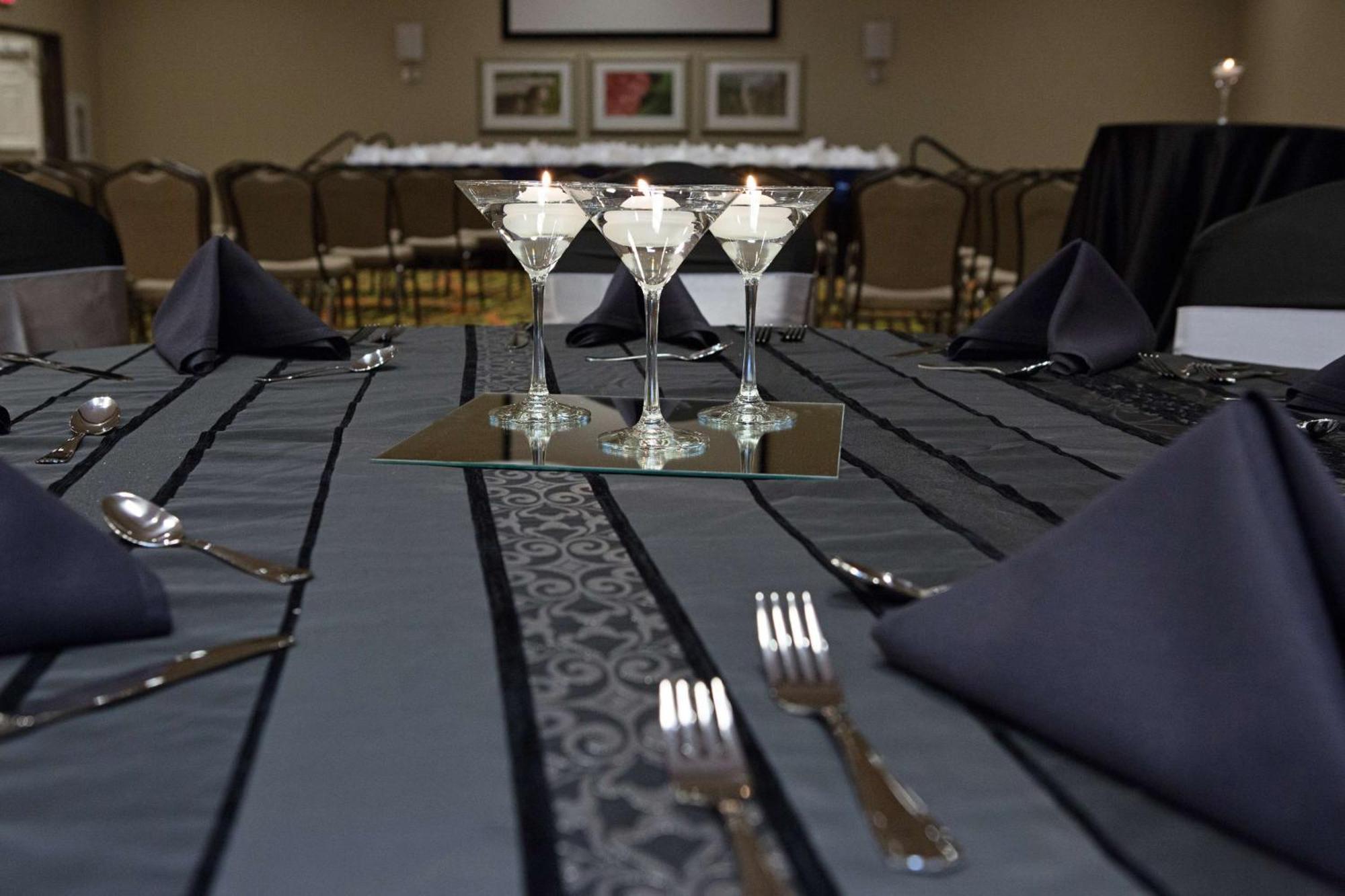Hilton Garden Inn West Chester Eksteriør billede